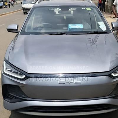 BYD E2 43 kWh 94 hp FWD 2025