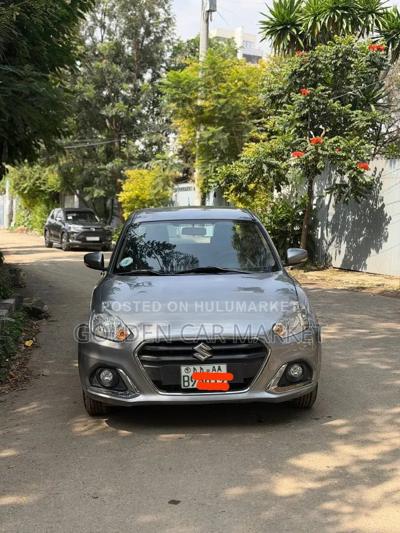 Suzuki Dzire 2022 Silver