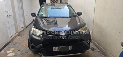 Toyota RAV4 2018 Black