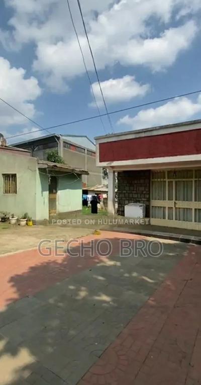 Furnished 6bdrm House in Bole for sale