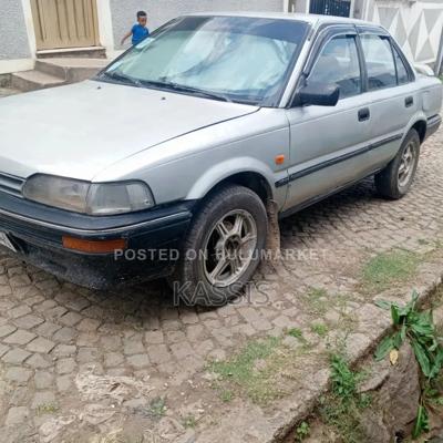 Toyota Corolla 1990 Silver