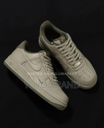 Nike Air Force 1 '07 Lv8 "Light Army