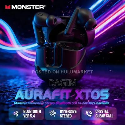 Monster Aura Fit Xt05