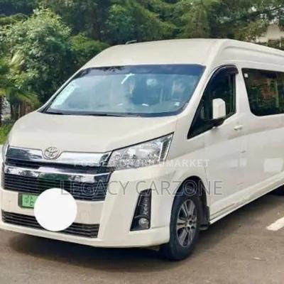 Toyota HiAce 2020 White