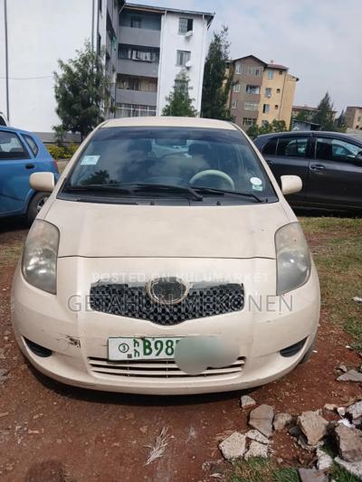 Toyota Yaris 2006