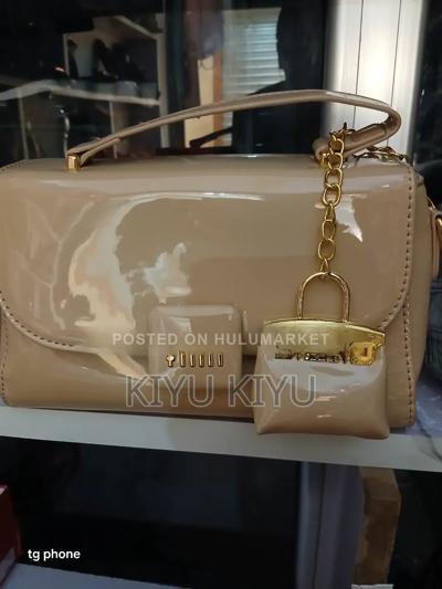 የሴት Brand Bags