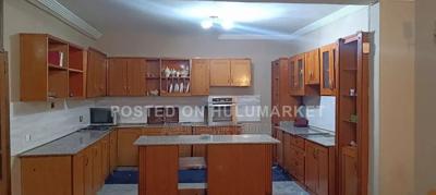 Kitchen Cabinet