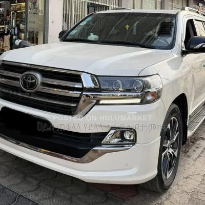 Toyota Land Cruiser 2020 Off white
