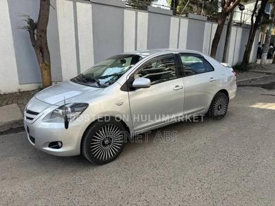 Toyota Yaris Sedan Automatic 2007 Silver