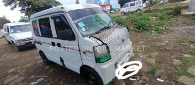 Suzuki Every Wagon 2012 White