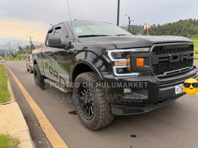 Ford F-150 XLT 4x2 SuperCab Styleside 8 ft. box 163 in. WB 2020 Black