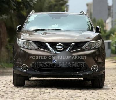 Nissan Qashqai 2017 Brown