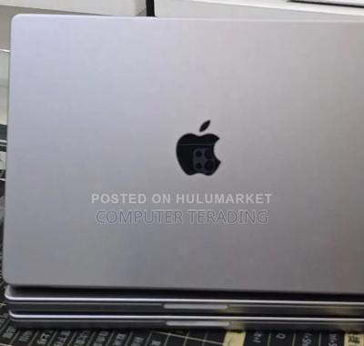 New Laptop Apple MacBook Pro 2021 M1 32GB Apple M1 Pro SSD 512GB