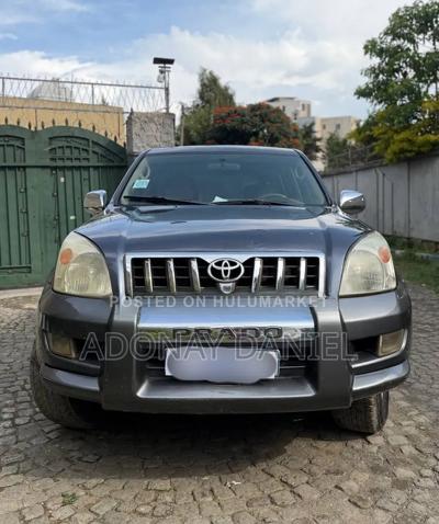 Toyota Land Cruiser Prado 2006 Gray