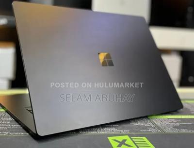 New Laptop Microsoft Surface 16GB Intel Core i7 SSD 512GB