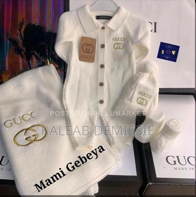 4in1chanel ልብስ