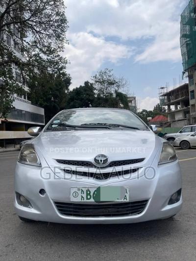 Toyota Yaris 2008