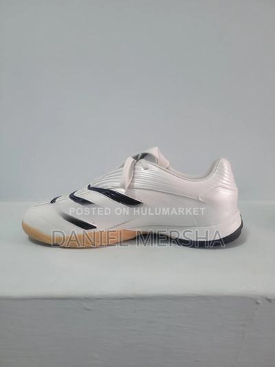 Predator Sala Shoes