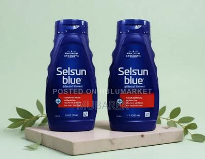 Eliminate Visible Flakes Instantly With Selsun Blue