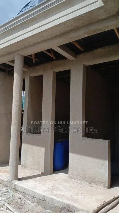 4bdrm House in ዱከም ከተማ, East Shewa for sale