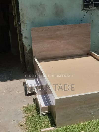 120 Cm Bed ** Free Delivery **