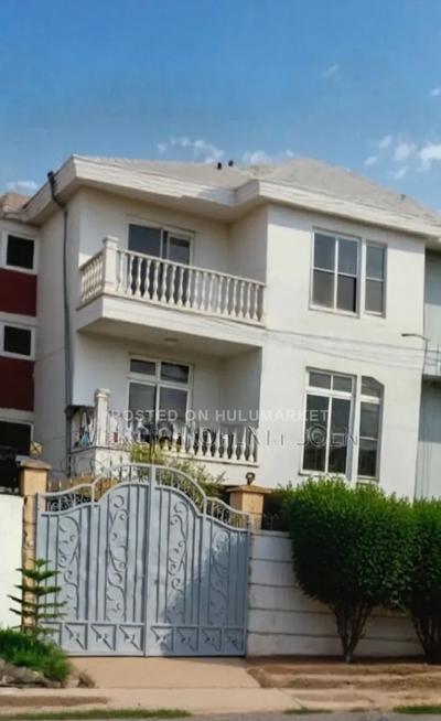 6bdrm House in Bole for sale