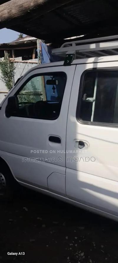 Suzuki Eeco 2024 White