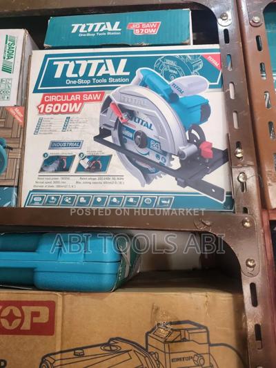 Total Circular Saw 1600w