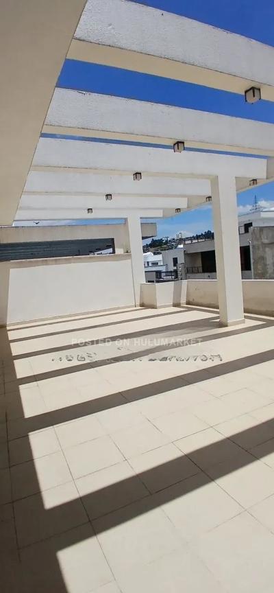 6bdrm House in Bole for sale
