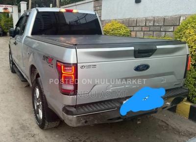 Ford F-150 2019 Silver