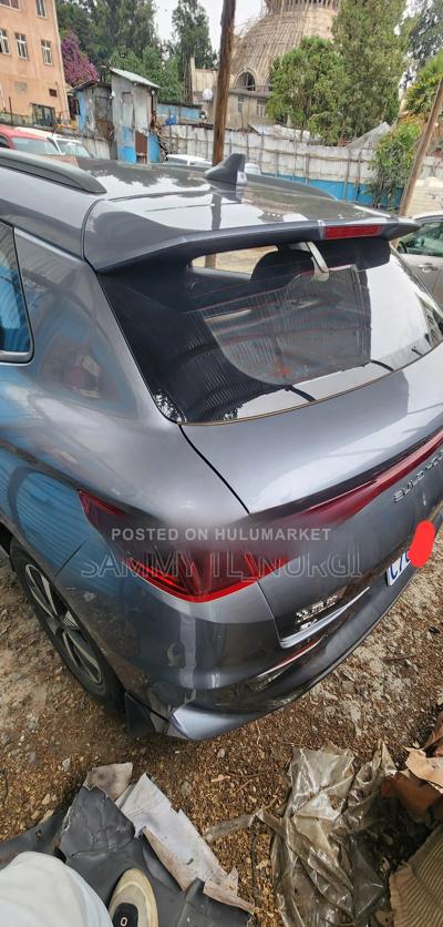 New BYD E2 43 kWh 94 hp FWD 2025 Gray
