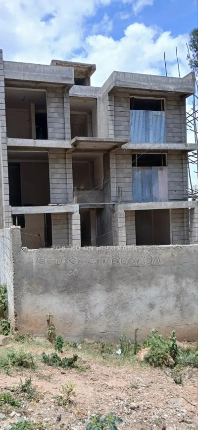 Furnished 7bdrm House in Yeka for sale