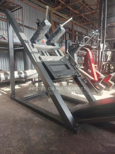 Gym Leg Press Heavy Duty Design