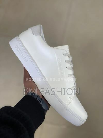 Calvin Klein: Crisp All-White