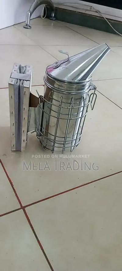 Smoker For Honey Bee