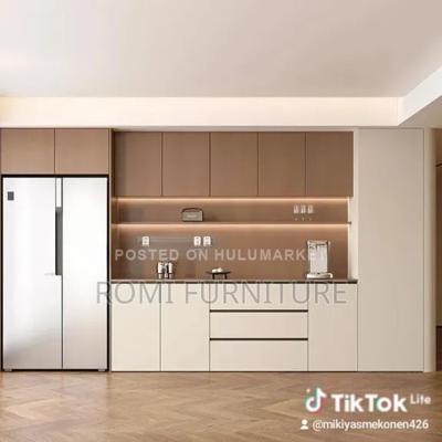 Kitchen Cabinet