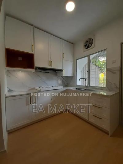 Kitchen Cabinet