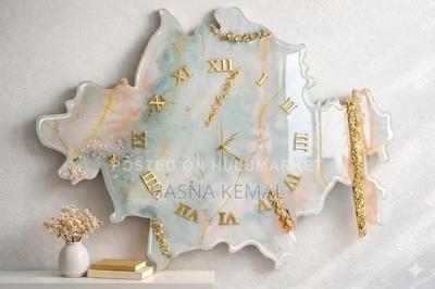 Resin Clock Unique Design