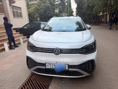 9000 KM ONLY