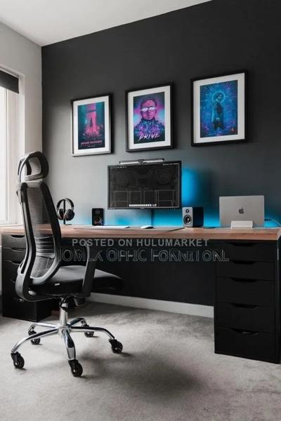 Office Managerial Black Chair