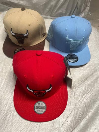 NY Yankees Trucker Cap (Red):