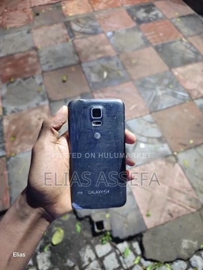 Samsung Galaxy S5 16 GB Black