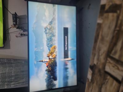 LG TELEVISION