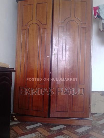Bed Room ቁምሣጥን