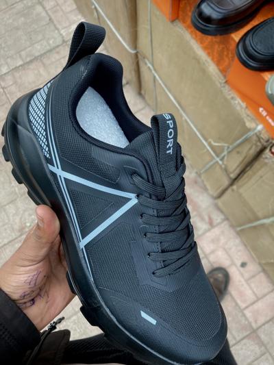Sport Lightweight Black Runners: