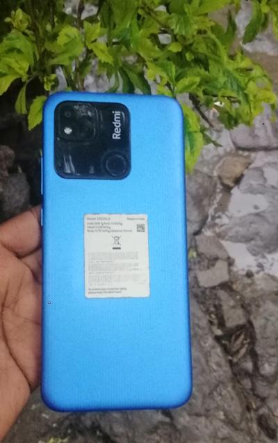 👉   📲  device name  Redmi 10a sport   💾 Storage  128 GB  🎬 Ram 6Gb  🔋 Battery Type Li