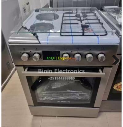 Electric stove  2 electric and 2 gaz