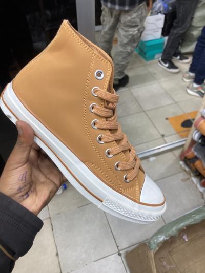 Converse Chuck Taylor High-Tops