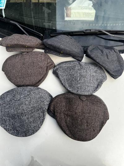 Classic Tweed Plaid Flat Caps:
