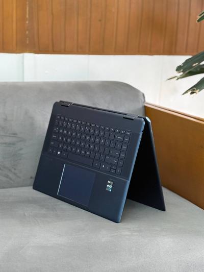 Hp specter 2 in 1